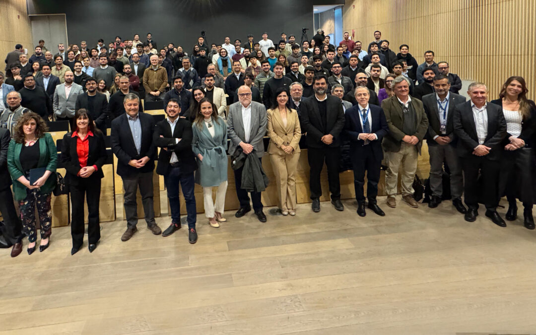 Seminario analizó causas y lecciones del apagón del 25 de febrero para fortalecer el sistema eléctrico nacional